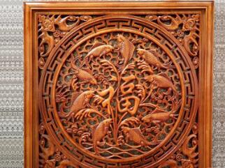 东阳木雕香樟木挂件 实木雕刻 方形九鱼福字挂件 背景墙装饰