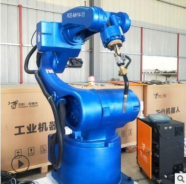 潍坊氩弧焊焊接机器人高效率焊接设备维护成本低全自动焊接机器人